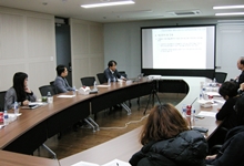북한기업경영 세미나...발제자 양문수, 이석기, 박영자, 박찬봉
